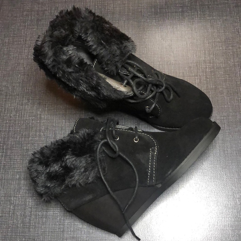 Black Ankle Booties with Fur
